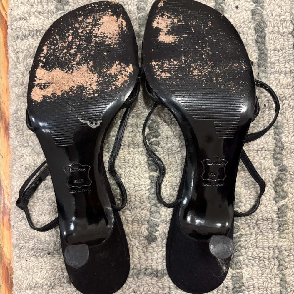 STUART WEITZMAN Women’s Strappy Kitten Heels Black Suede Size 8 luxury low shoes - Picture 13 of 13